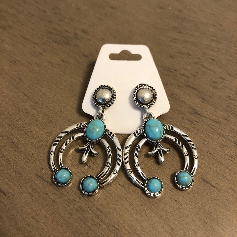 Silver Tone and Faux Turquoise Fashion Jewelry Earrings